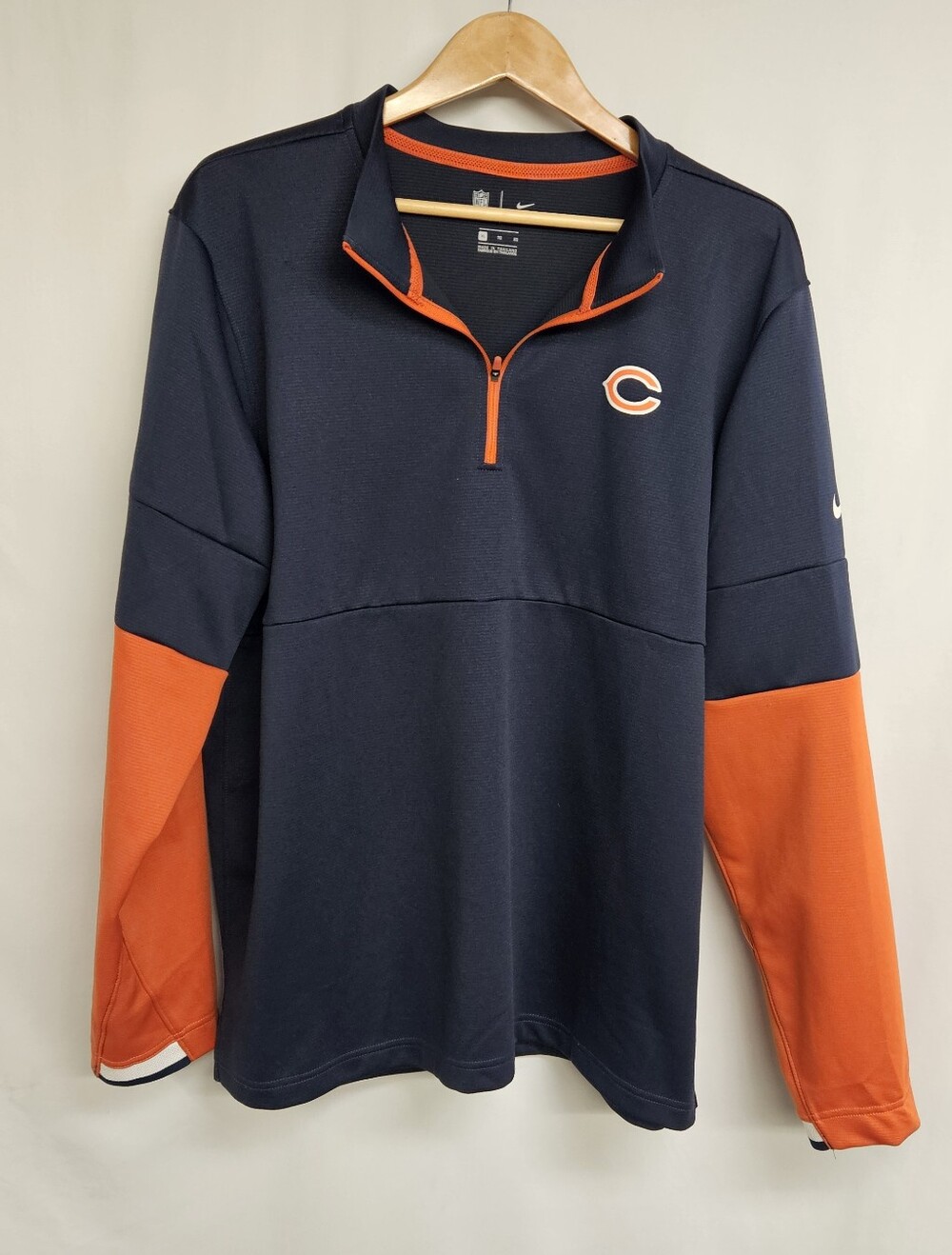 Nike Chicago Bears NFL Therma On Field Sideline 1/4 Zip Pullover Jacket X-Large